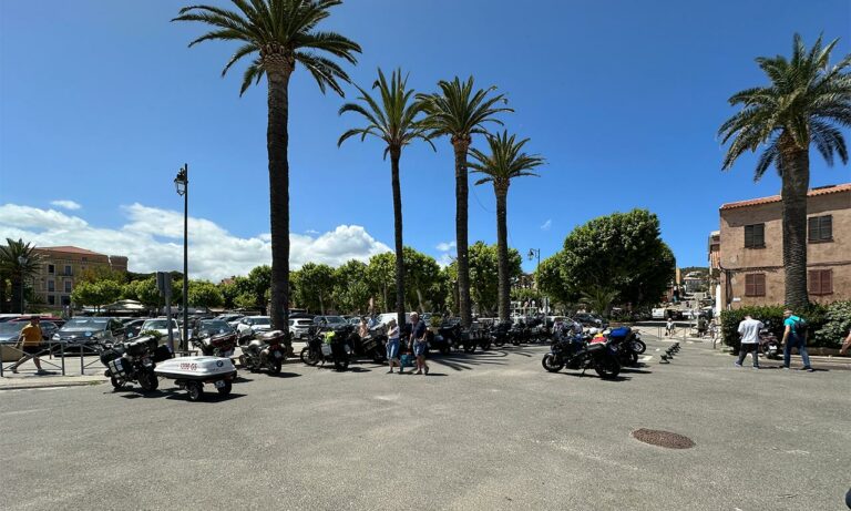 Plage de l'ïle Rousse
