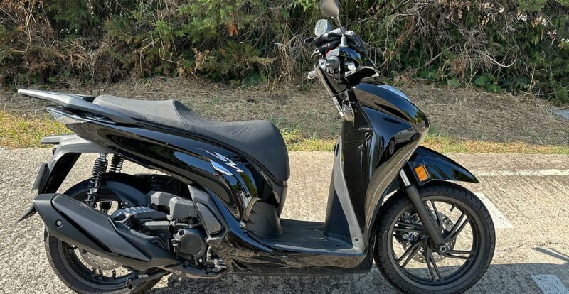 Scooter SH 350i noir 2024