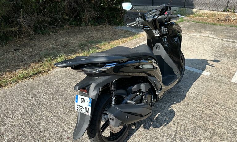 Conduite à bord du SH 350i