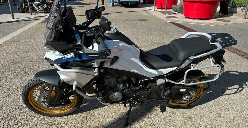 Moto Trail CF Moto 800cc