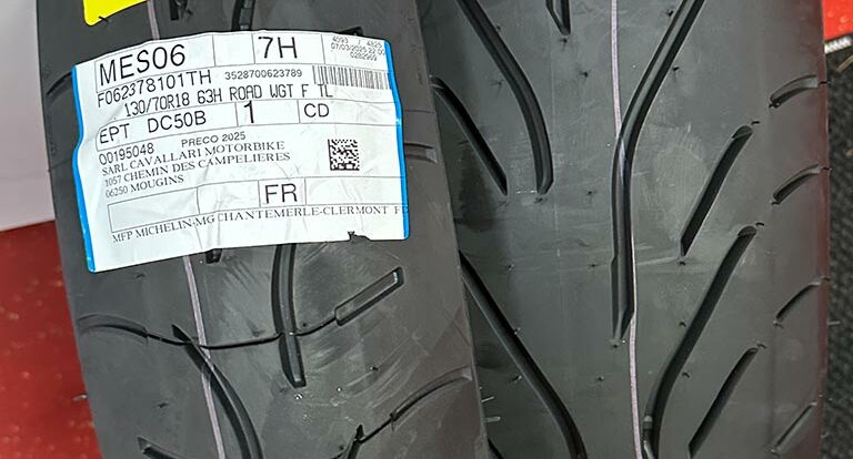 Acheter ses pneus moto Michelin pas chers chez Honda Cavallari (Cannes / Mougins)