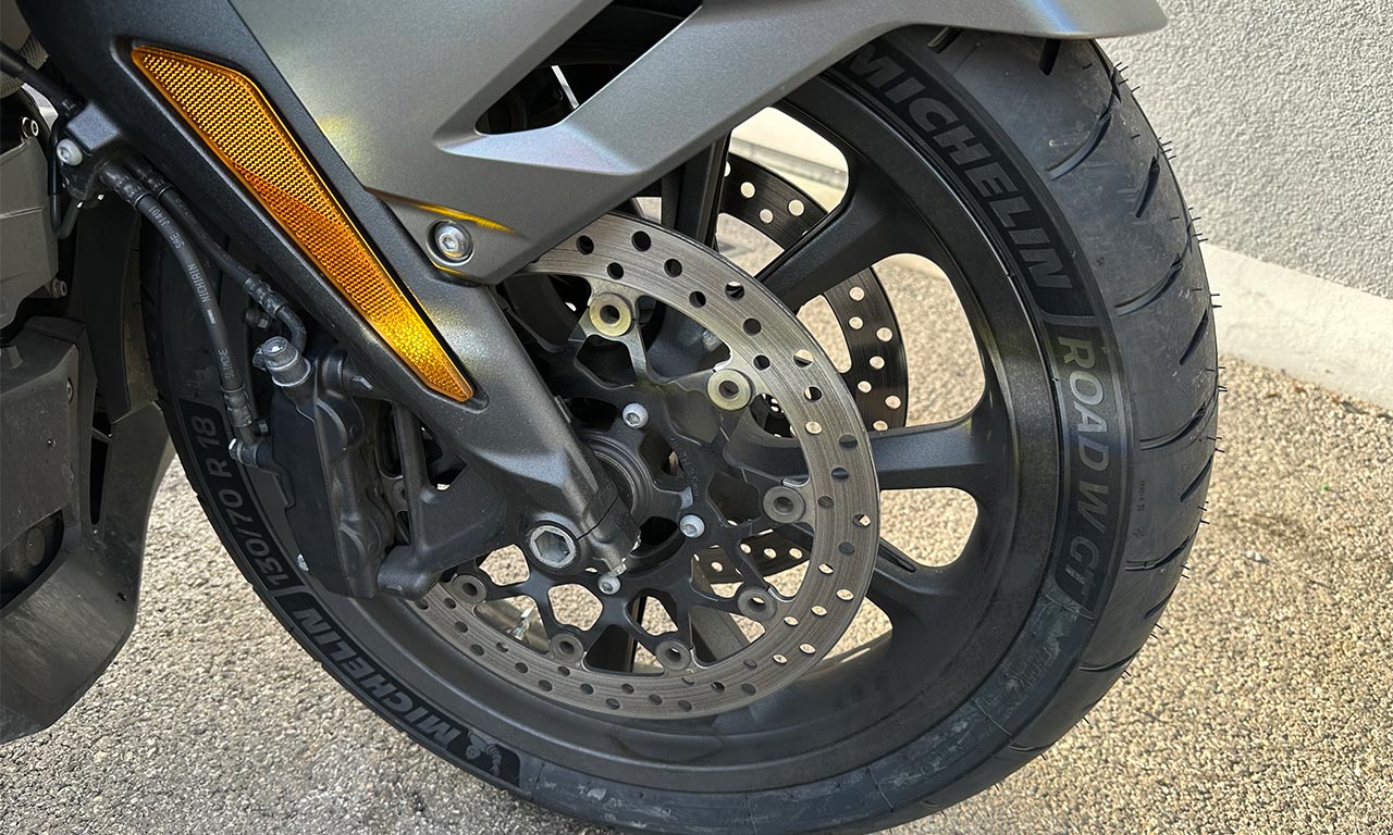 David Jazt roule en Michelin sur sa Goldwing