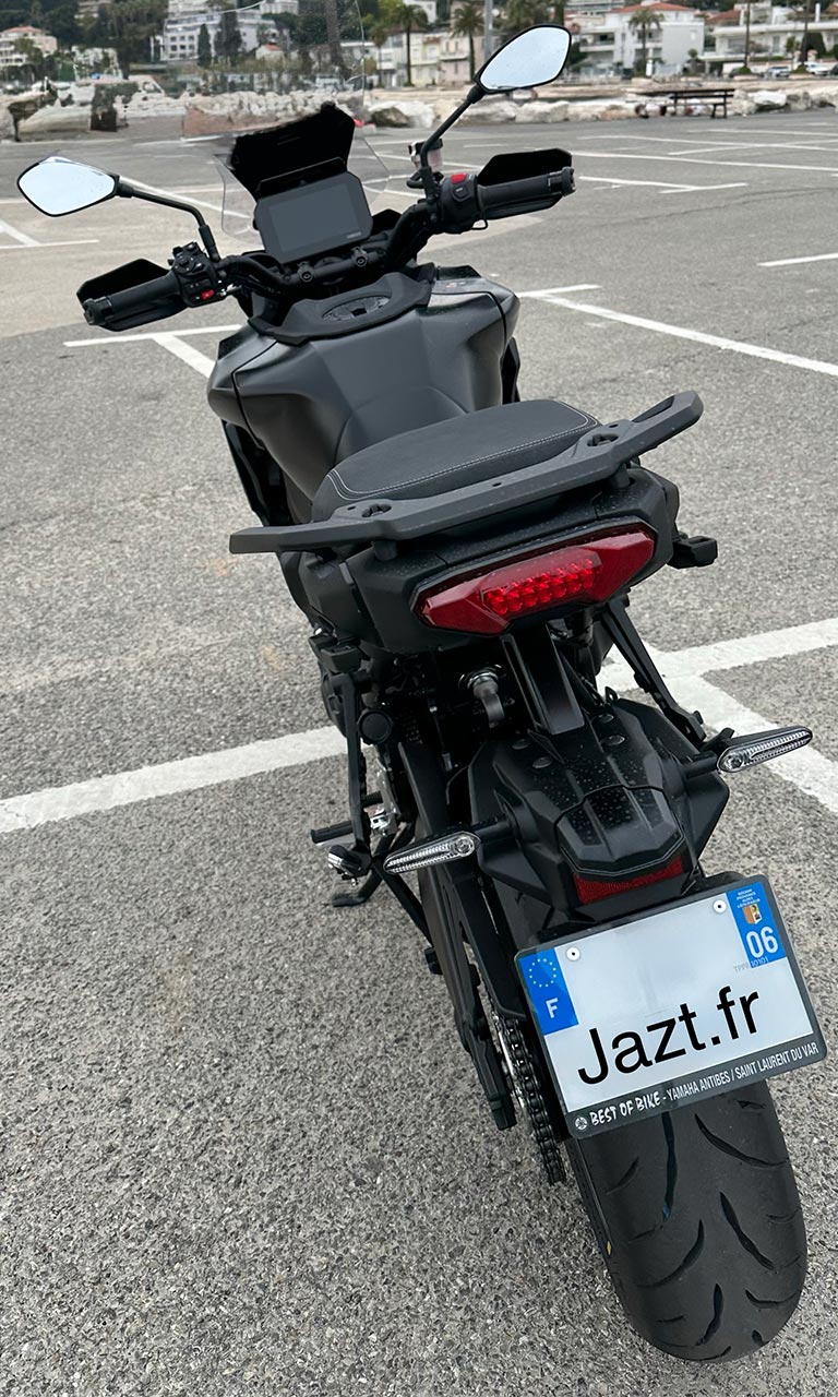 Tracer 9GT, vue vers l'arrière