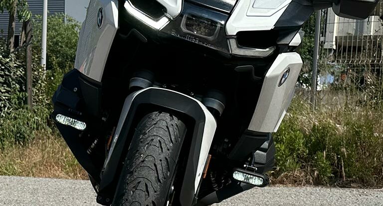 Face avant du R 1300 RT