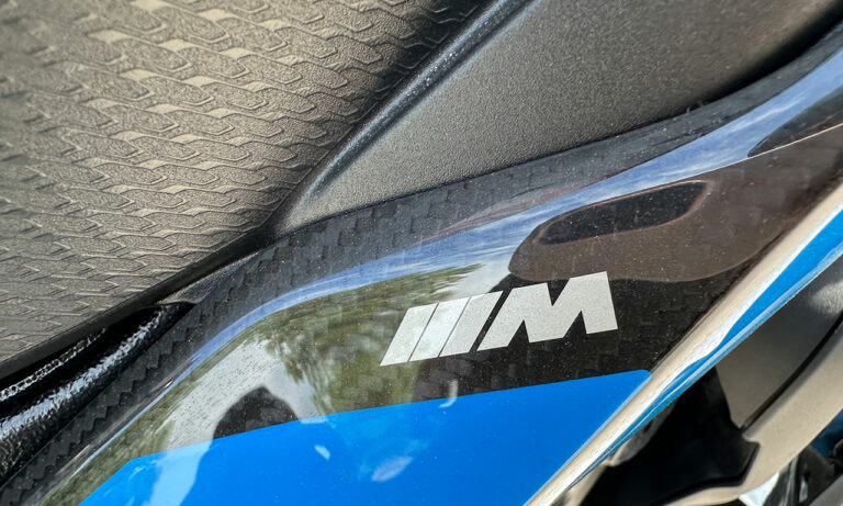 Jante en carbon sur le pack M competition M1000XR