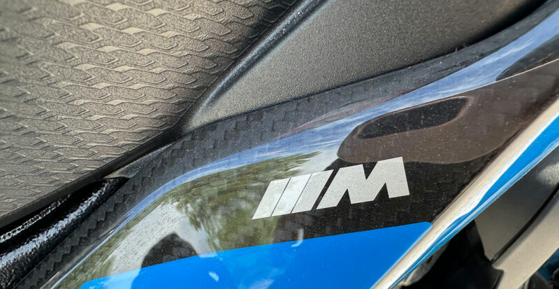 Jante en carbon sur le pack M competition M1000XR