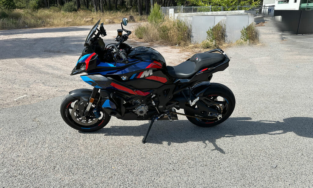 Moto Sportive Trail BMW