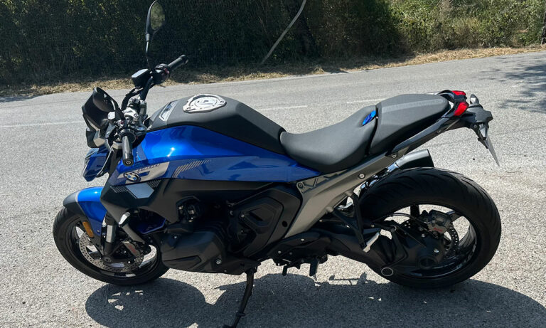 R1300R bleue