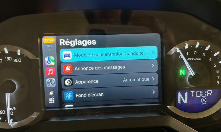 CarPlay sans intercom sur la Goldwing