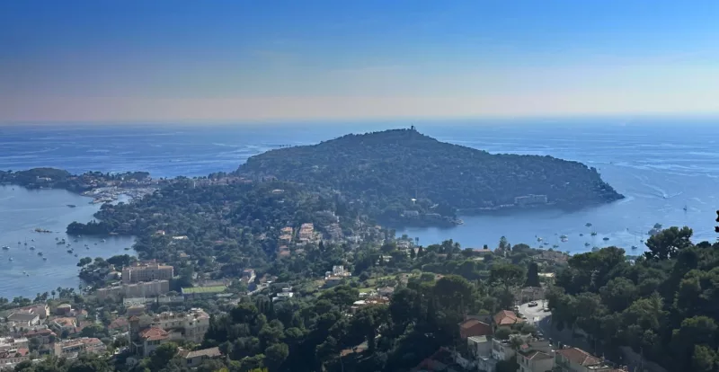 Saint Jean Cap Ferrat, vue depuis la Moyenne Corniche
