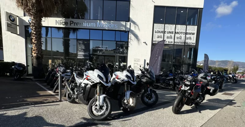 R1300R en livraison chez Nice Premium Motors