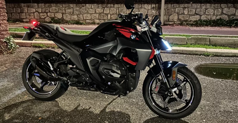 essai R1300R sur Nice