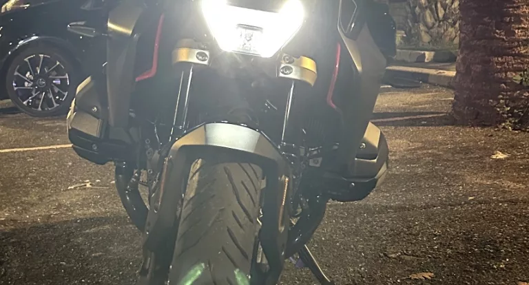 Muscle Bike BMW ce R1300R