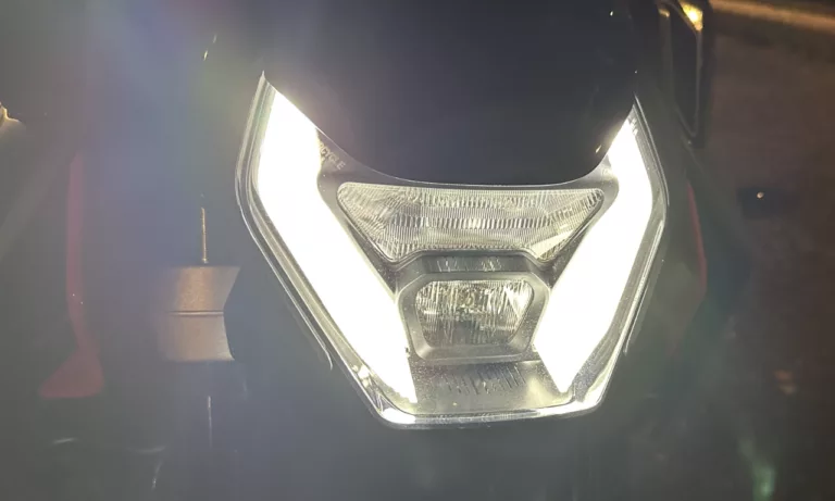 optique du R1300R BMW