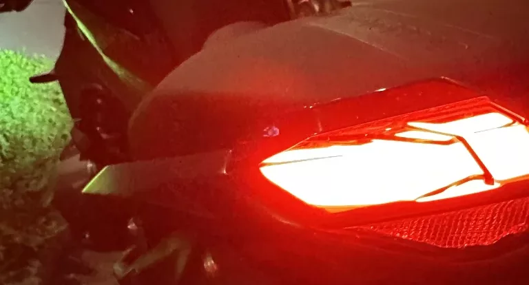 Feu arrière du R1300R