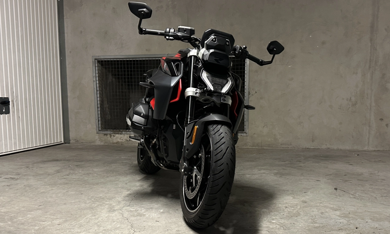 R1300R : les LEDS de jour