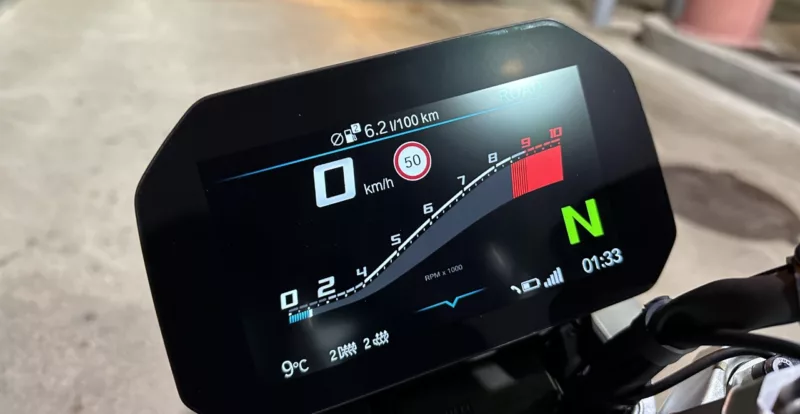 Tableau de bord de la R1300R