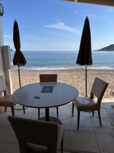 Agay plage, pause café sortie moto Jazt.com