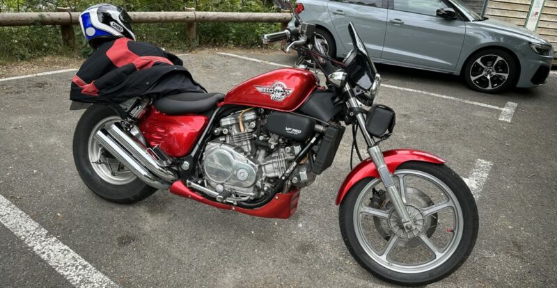 Honda VFC 750