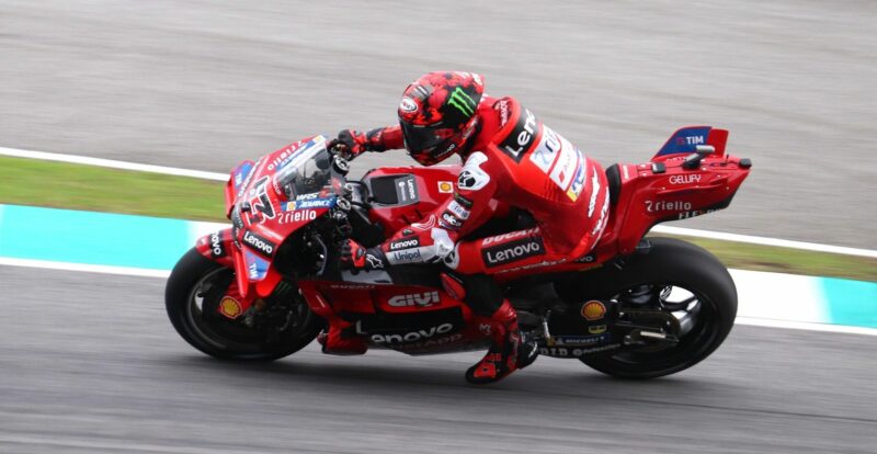 Francesco Bagnaia sur la Ducati Lenovo au Grand Prix de Malaisie MotoGP 2025