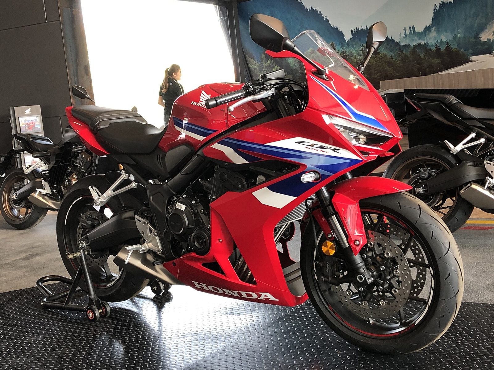 Honda CBR650R