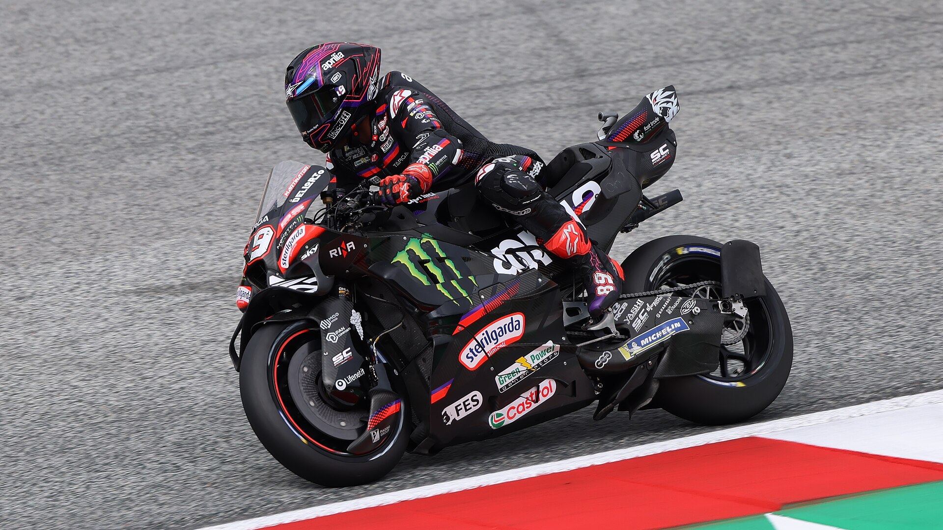 Jorge Martín sur son Aprilia n°89 en piste lors du Grand Prix d'Autriche MotoGP 2026