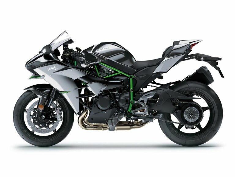 Kawasaki Ninja H2 2027 noire vue de profil
