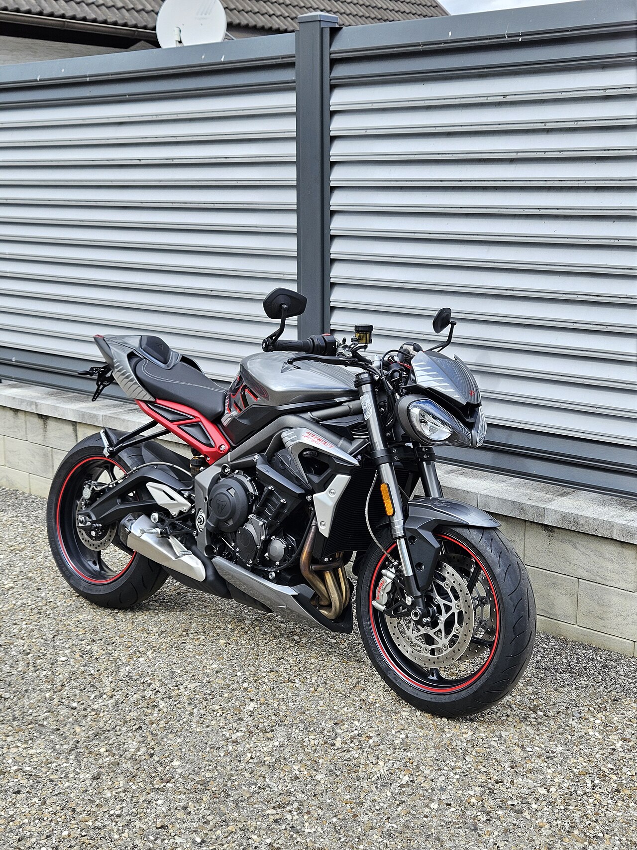 Triumph Street Triple 765 RS 2022, le modèle que remplace la 798